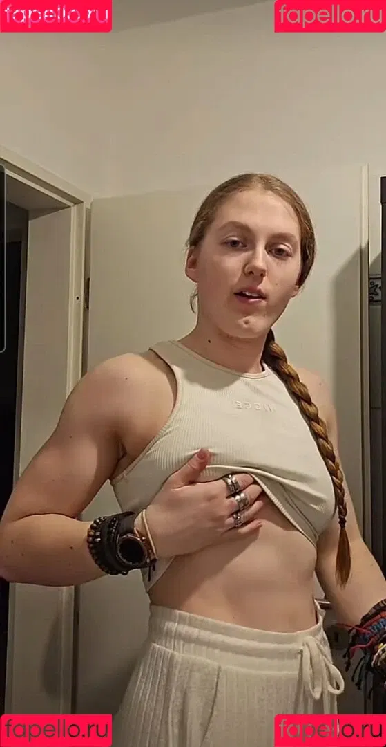 einfachnurchristiinaa Onlyfans Photo Gallery 