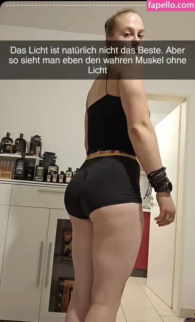 einfachnurchristiinaa Onlyfans Photo Gallery 