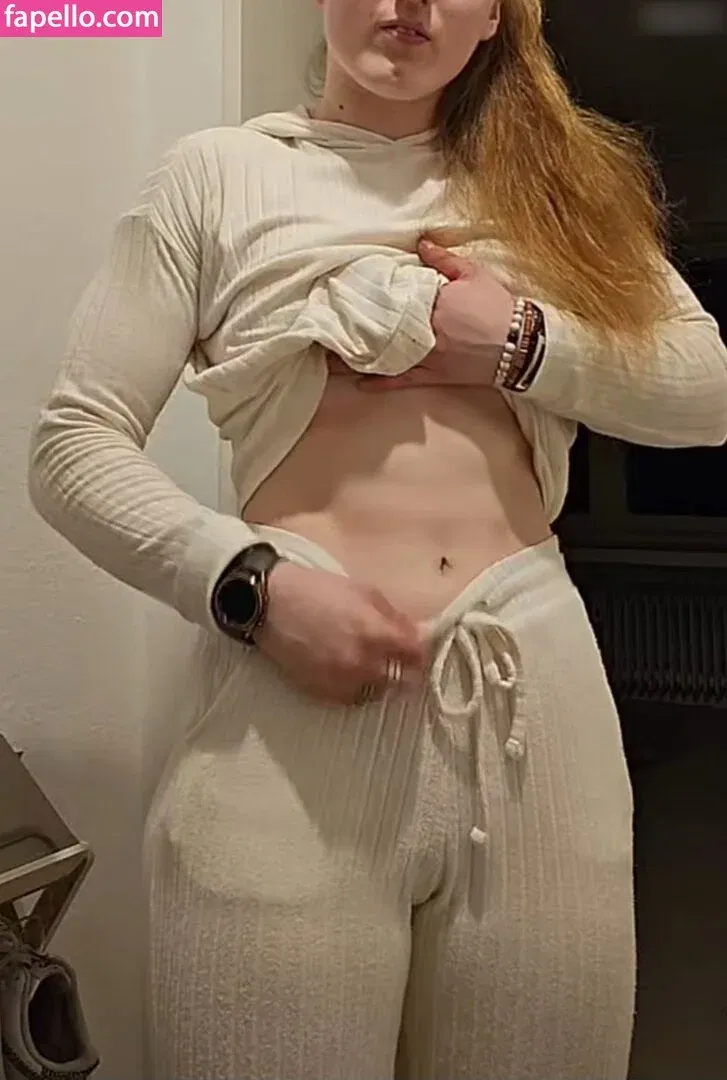einfachnurchristiinaa Onlyfans Photo Gallery 