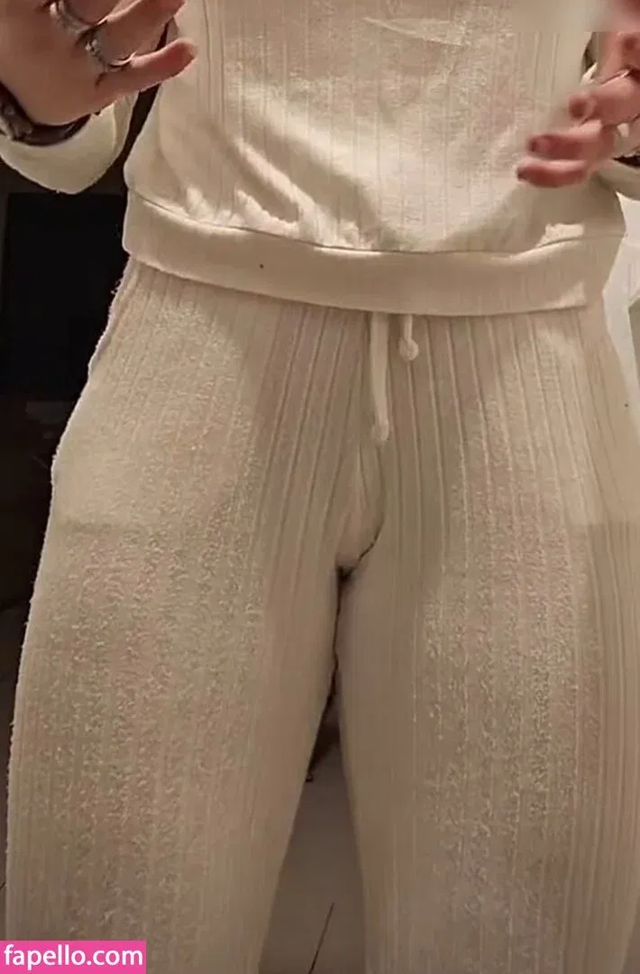 einfachnurchristiinaa Onlyfans Photo Gallery 