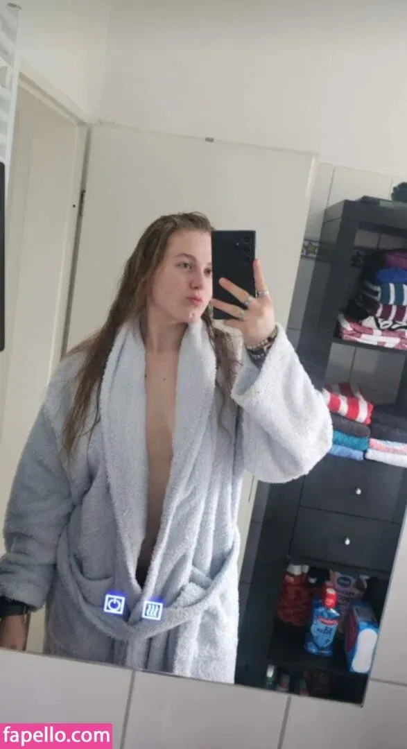 einfachnurchristiinaa Onlyfans Photo Gallery 