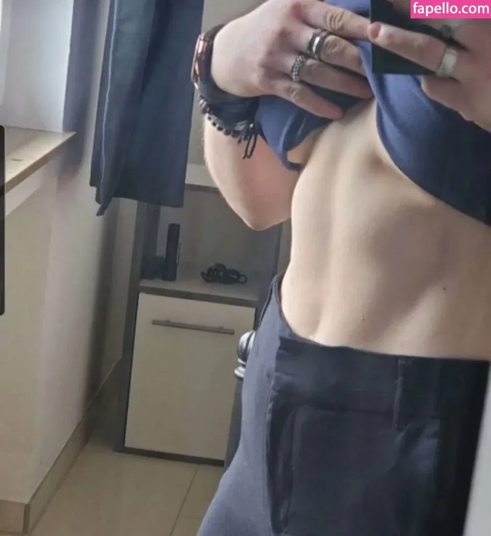 einfachnurchristiinaa Onlyfans Photo Gallery 