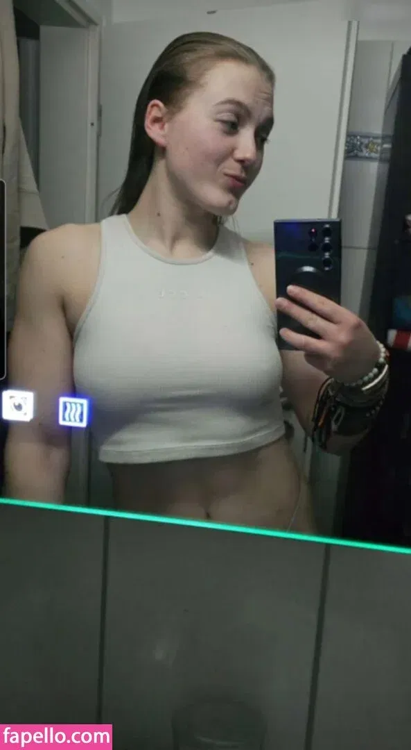 einfachnurchristiinaa Onlyfans Photo Gallery 