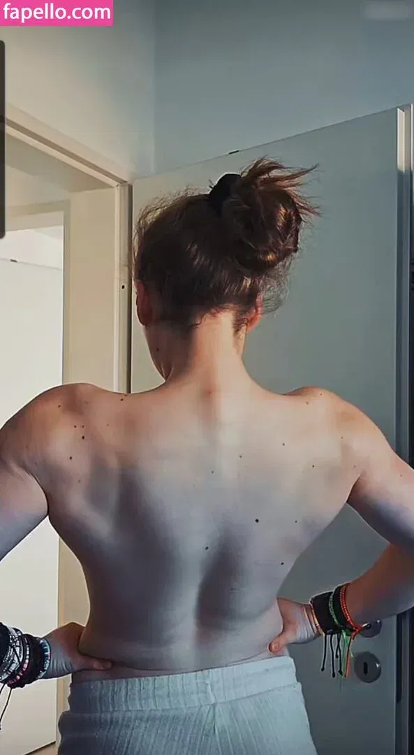 einfachnurchristiinaa Onlyfans Photo Gallery 