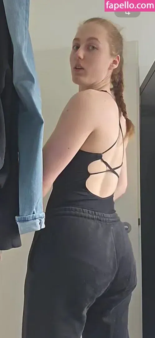 einfachnurchristiinaa Onlyfans Photo Gallery 