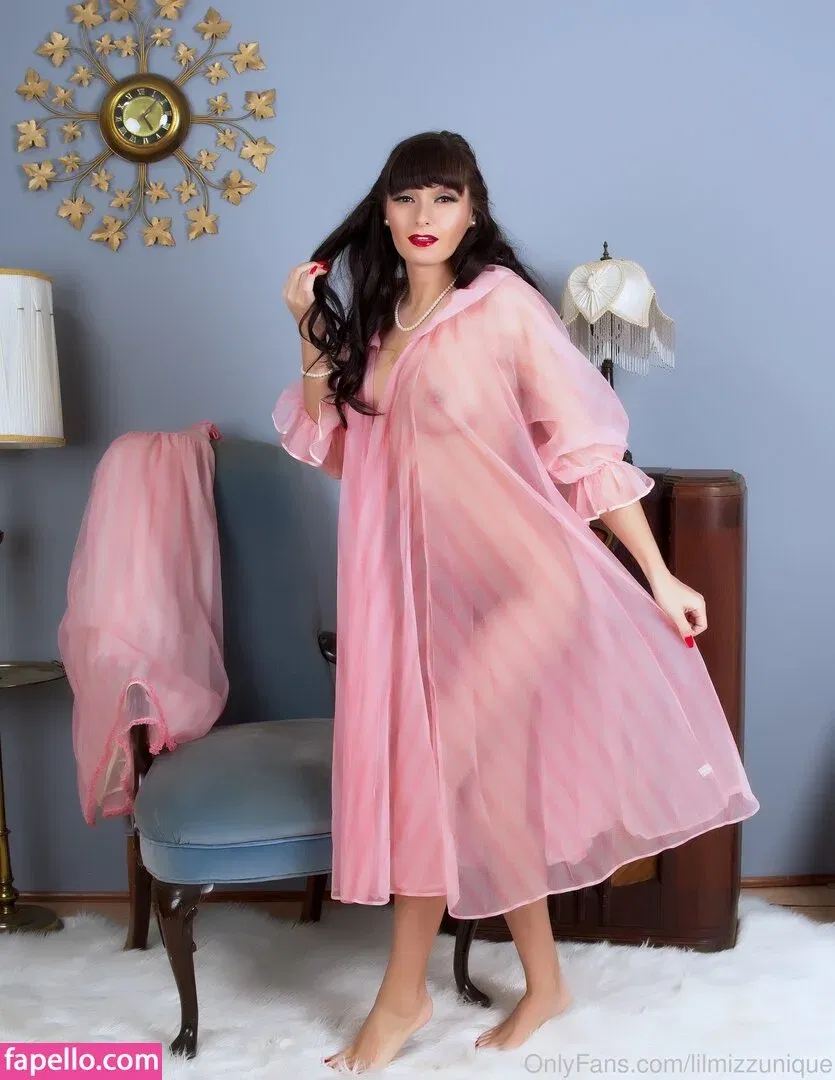 lilmizzunique Onlyfans Photo Gallery 