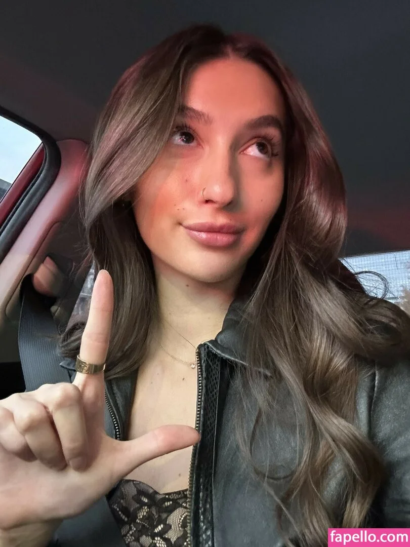 Goddessjenn133 Onlyfans Photo Gallery 