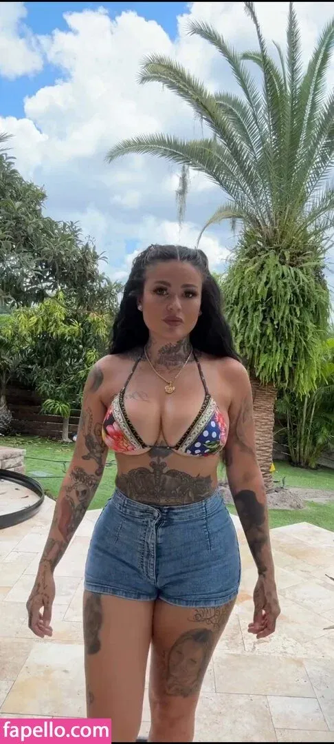 Tatu Baby Onlyfans Photo Gallery 