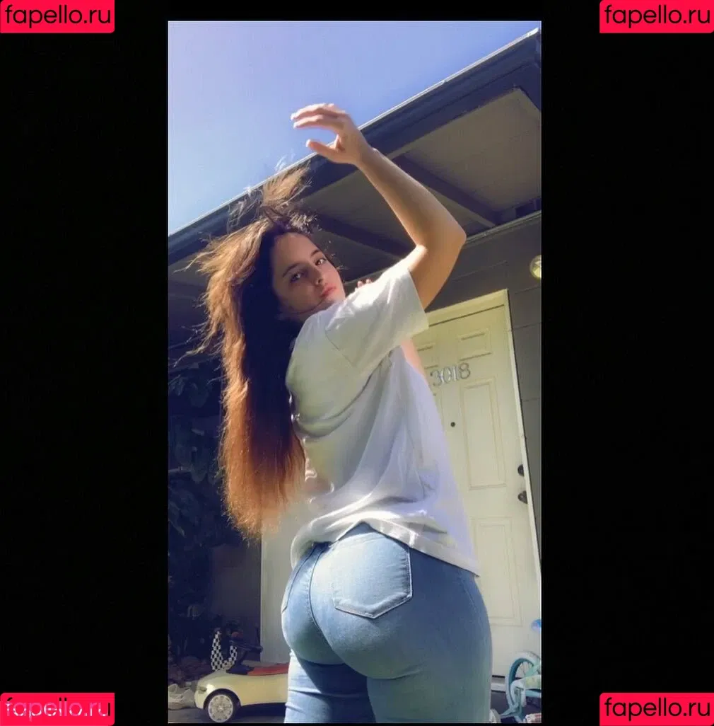 Susannah Onlyfans Photo Gallery 