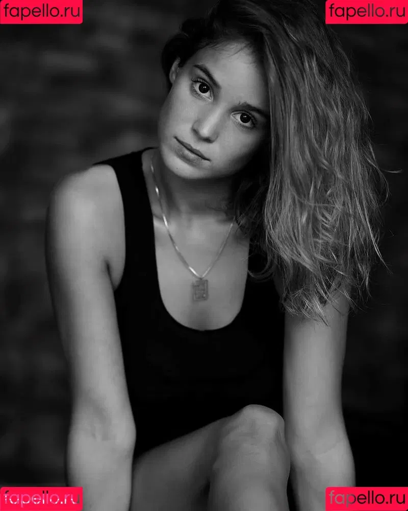 Alba Baptista Onlyfans Photo Gallery 