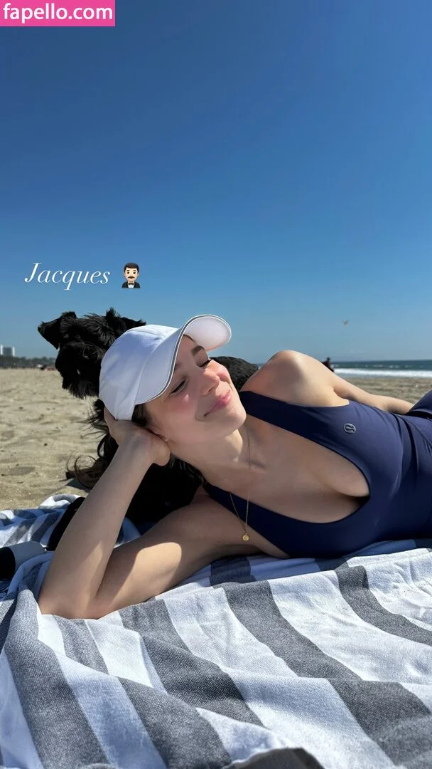 Alba Baptista Onlyfans Photo Gallery 