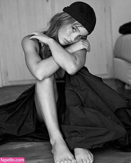 Alba Baptista Onlyfans Photo Gallery 