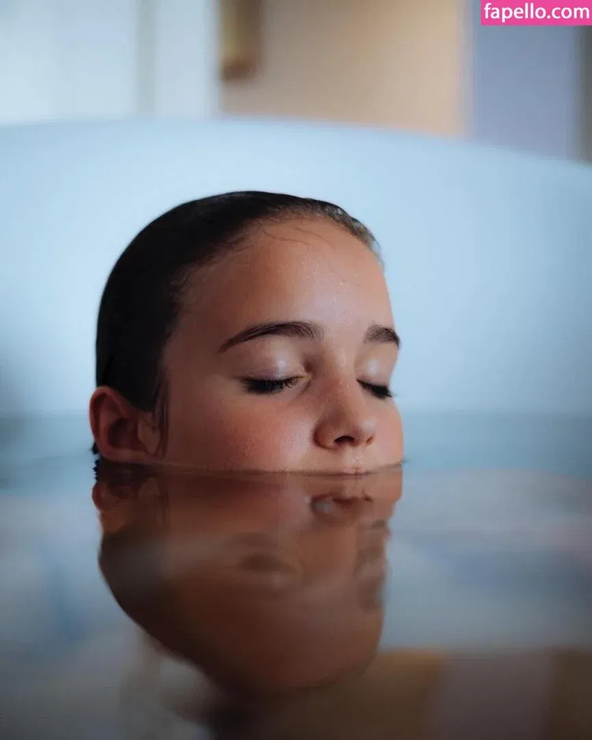 Alba Baptista Onlyfans Photo Gallery 