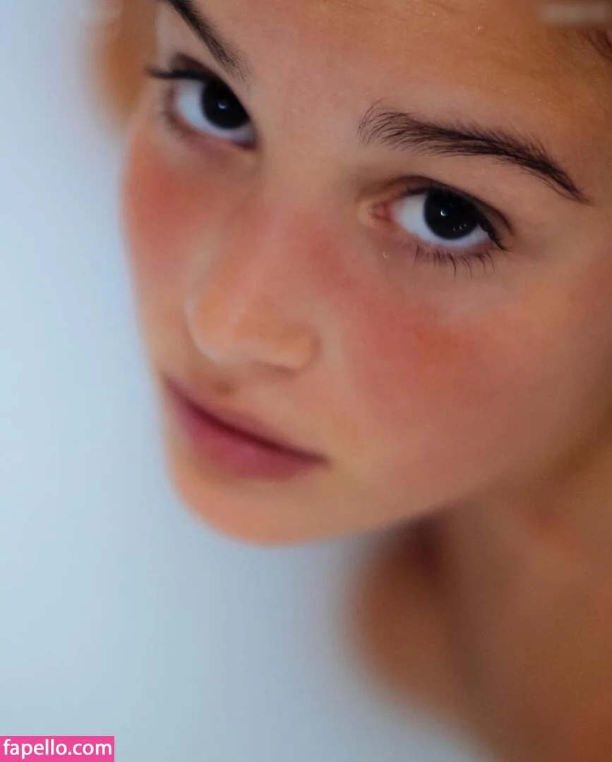 Alba Baptista Onlyfans Photo Gallery 