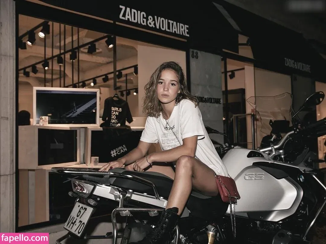 Alba Baptista Onlyfans Photo Gallery 