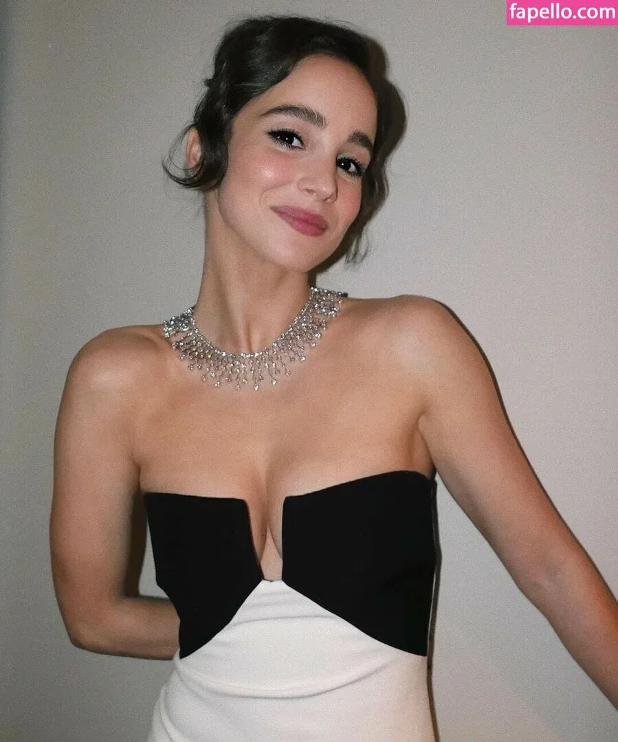 Alba Baptista Onlyfans Photo Gallery 