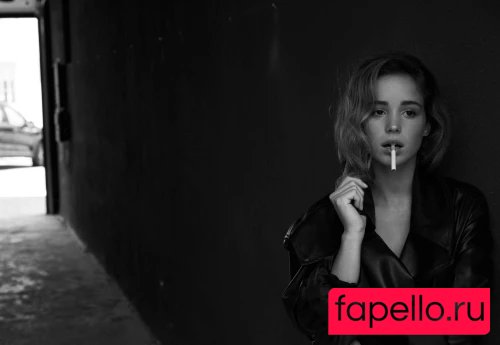 Alba Baptista Nude Onlyfans Photo 18