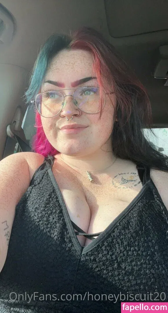 honeybiscuit20 Onlyfans Photo Gallery 
