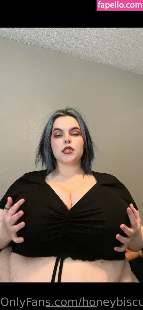 honeybiscuit20 Onlyfans Photo Gallery 