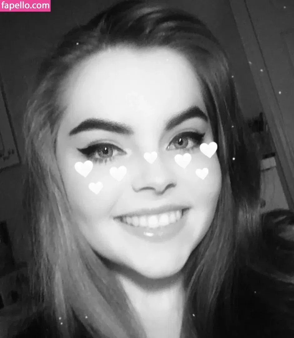 honeybiscuit20 Onlyfans Photo Gallery 