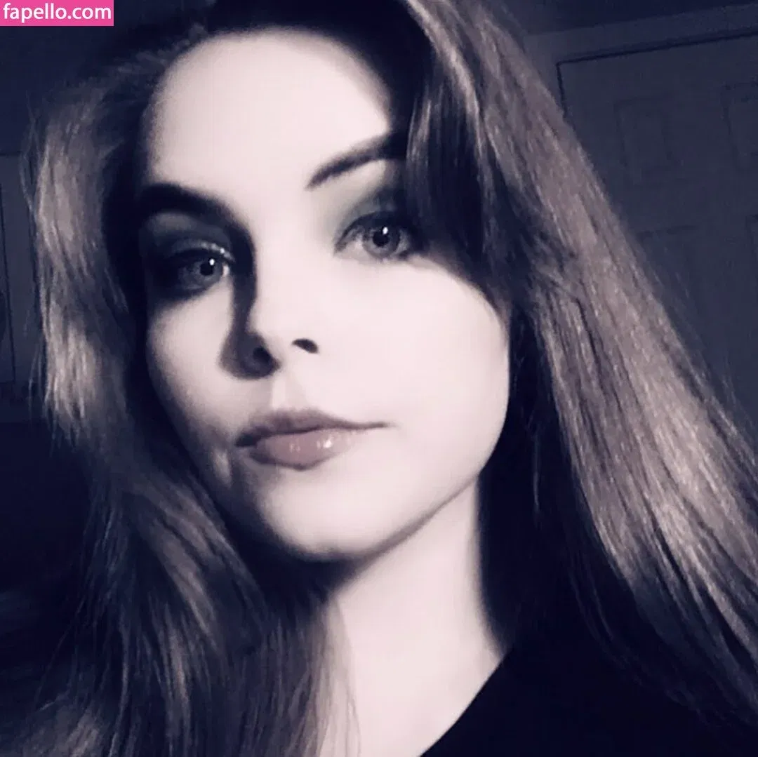 honeybiscuit20 Onlyfans Photo Gallery 