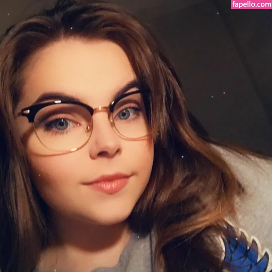 honeybiscuit20 Onlyfans Photo Gallery 