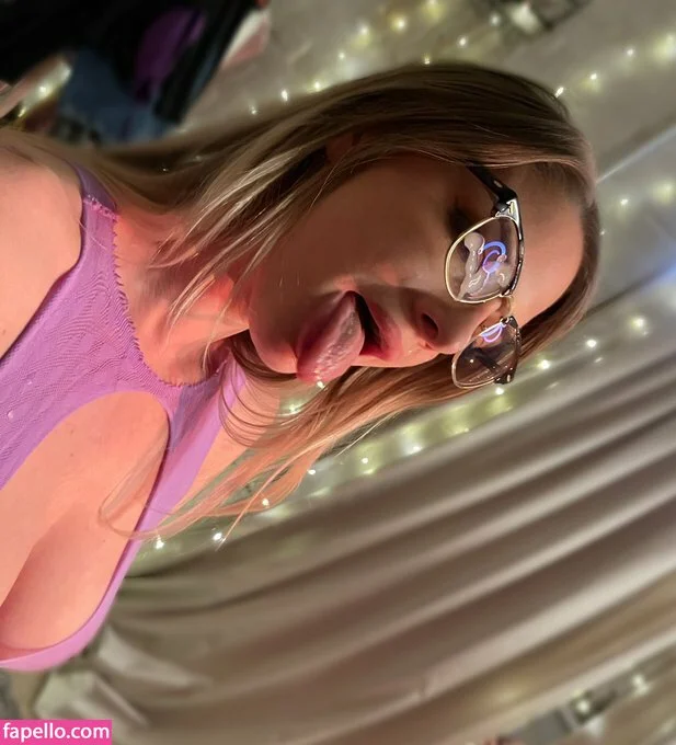 babylalaaa Onlyfans Photo Gallery 