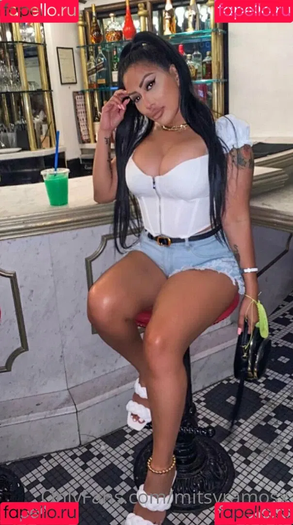 mitsyramosx Onlyfans Photo Gallery 
