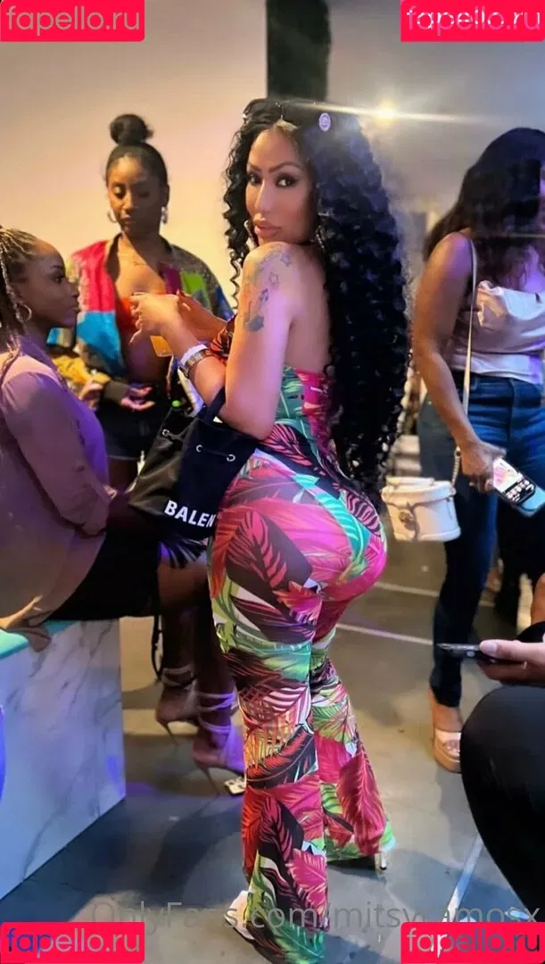 mitsyramosx Onlyfans Photo Gallery 