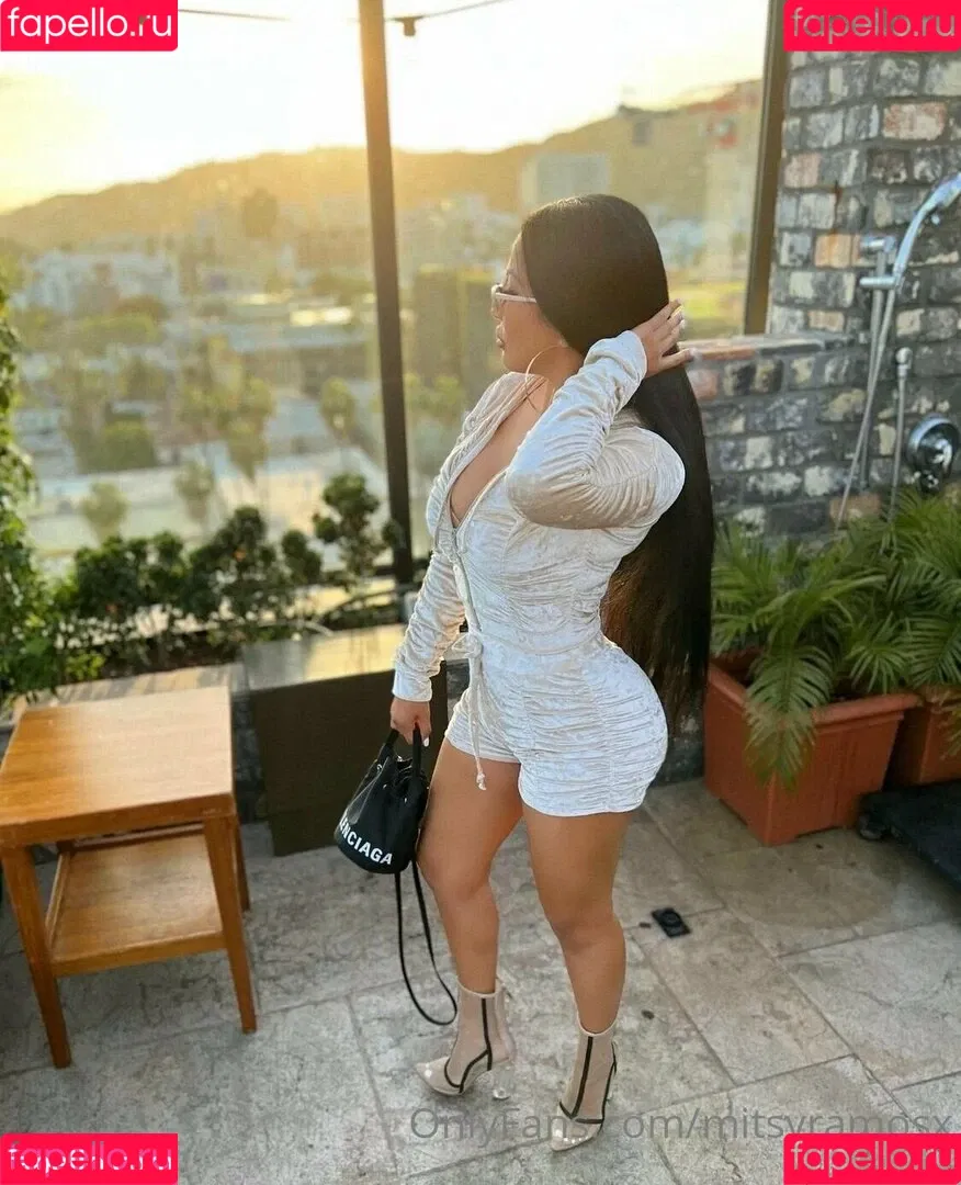 mitsyramosx Onlyfans Photo Gallery 
