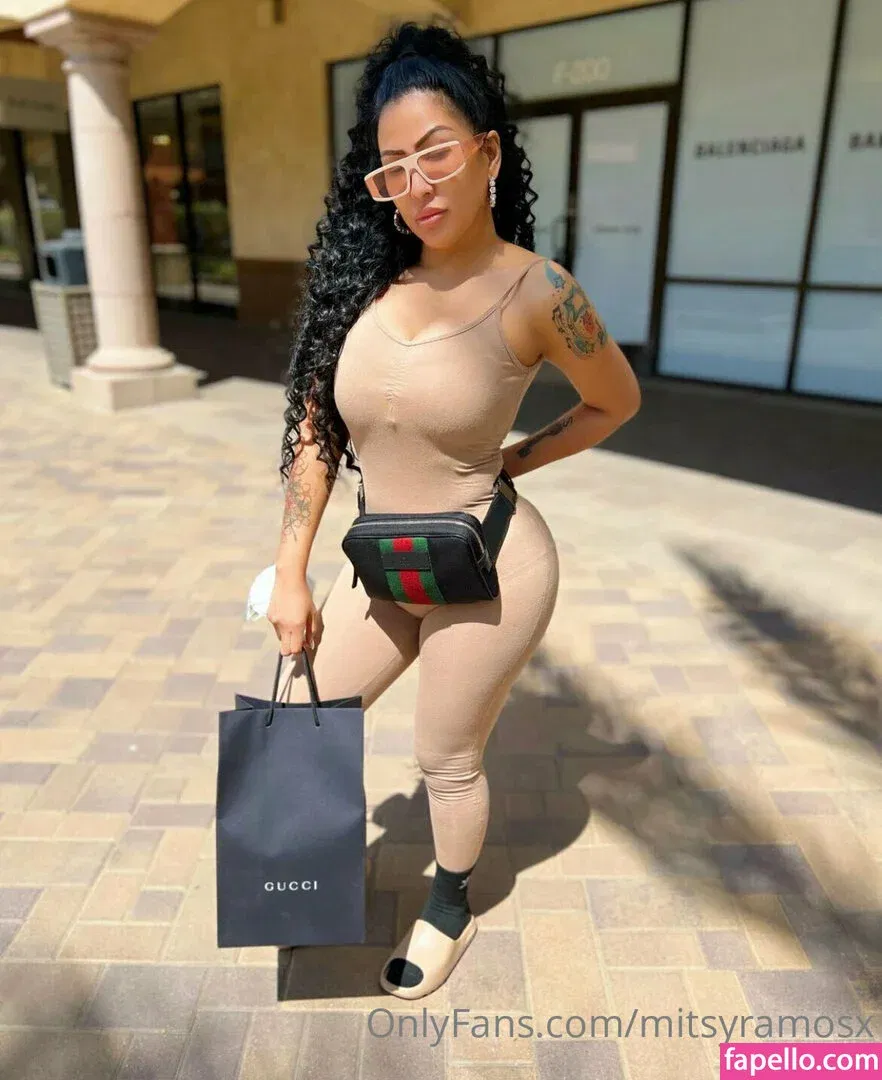 mitsyramosx Onlyfans Photo Gallery 