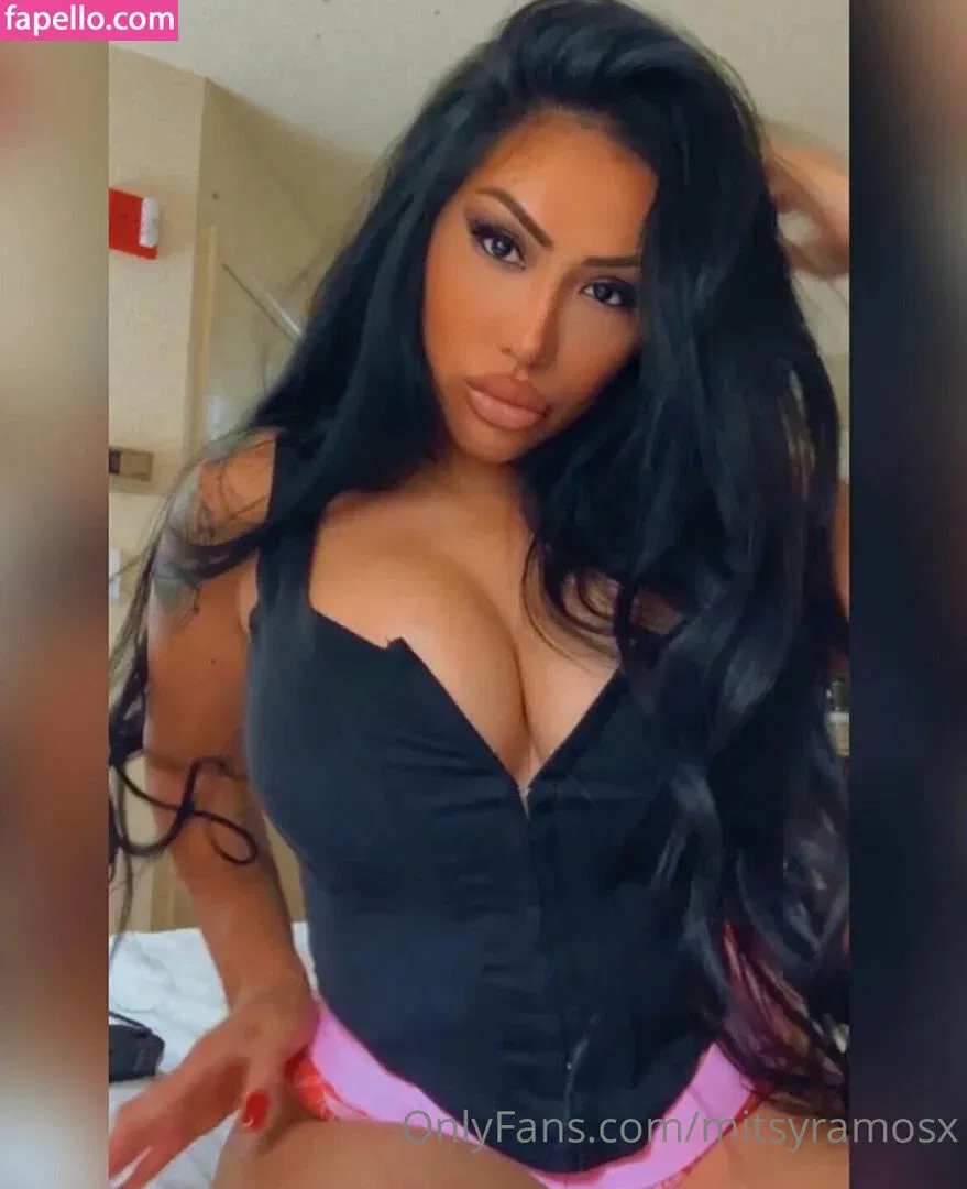 mitsyramosx Onlyfans Photo Gallery 