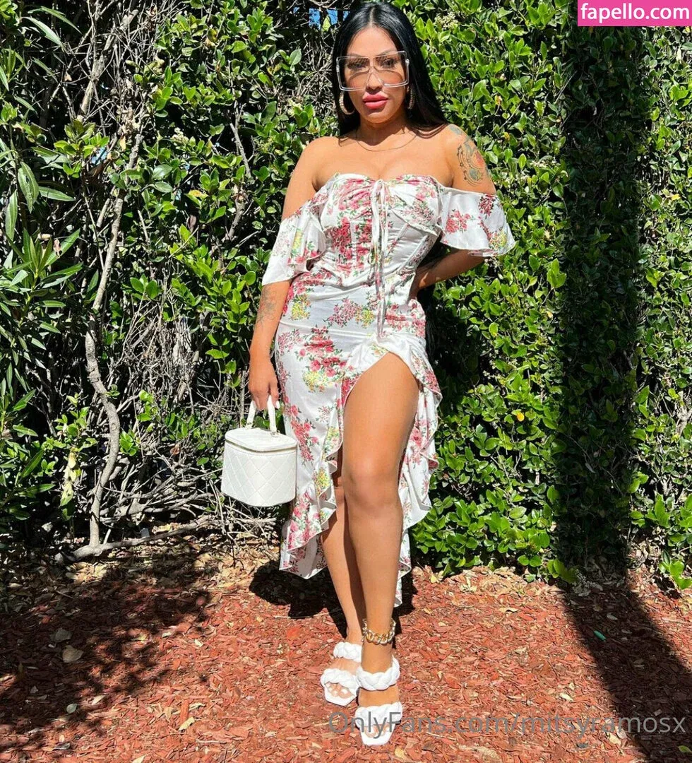 mitsyramosx Onlyfans Photo Gallery 