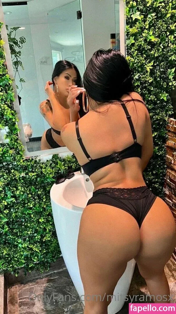 mitsyramosx Onlyfans Photo Gallery 
