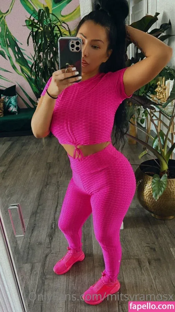 mitsyramosx Onlyfans Photo Gallery 