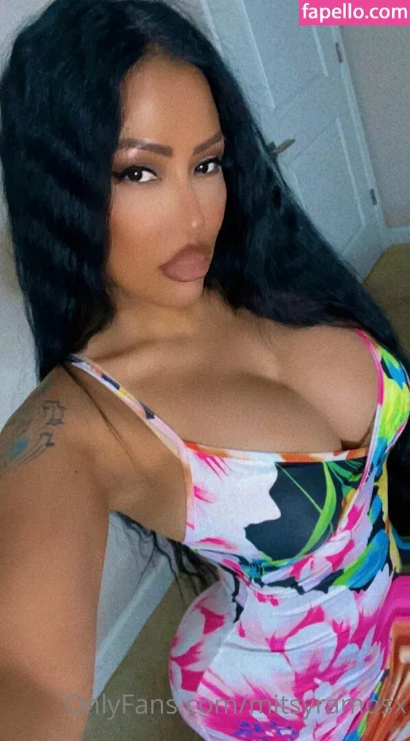 mitsyramosx Onlyfans Photo Gallery 
