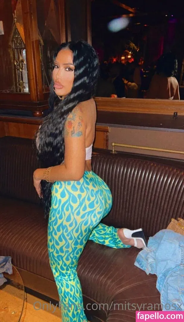 mitsyramosx Onlyfans Photo Gallery 