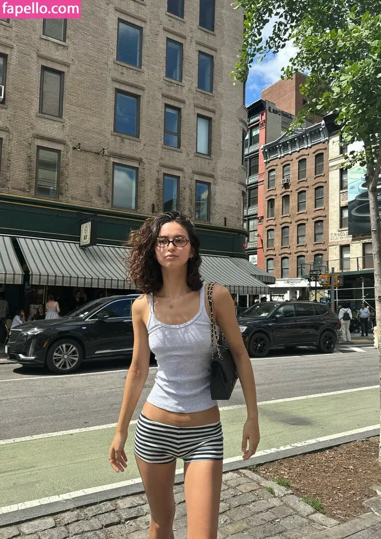 Becamichie Onlyfans Photo Gallery 