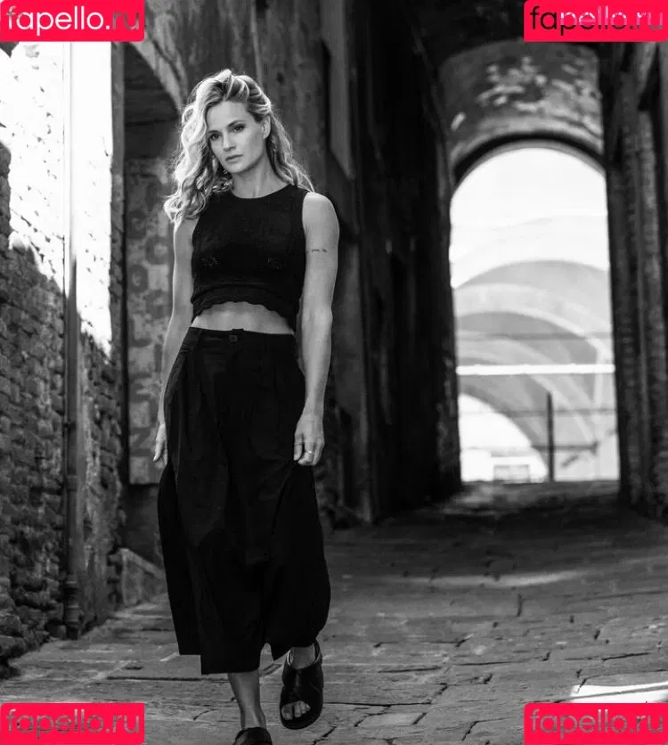 Pia Stutzenstein Onlyfans Photo Gallery 