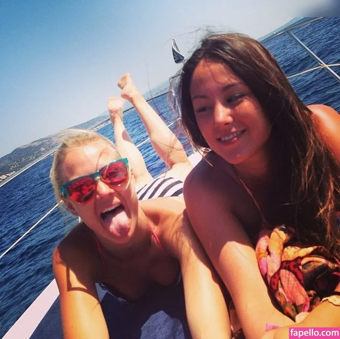 Pia Stutzenstein Onlyfans Photo Gallery 