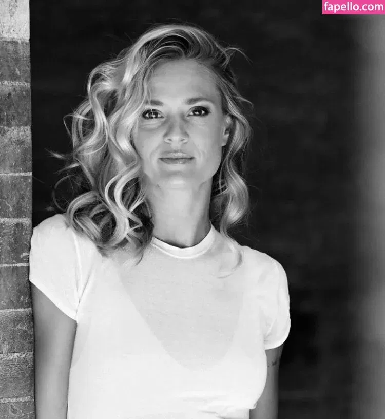 Pia Stutzenstein Onlyfans Photo Gallery 