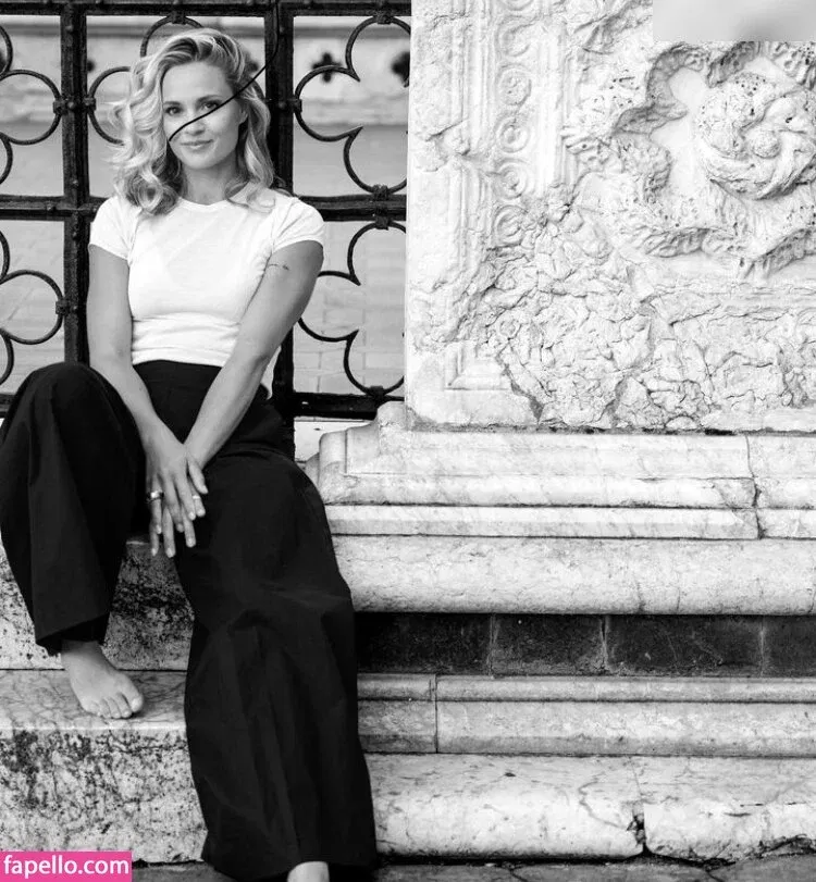 Pia Stutzenstein Onlyfans Photo Gallery 