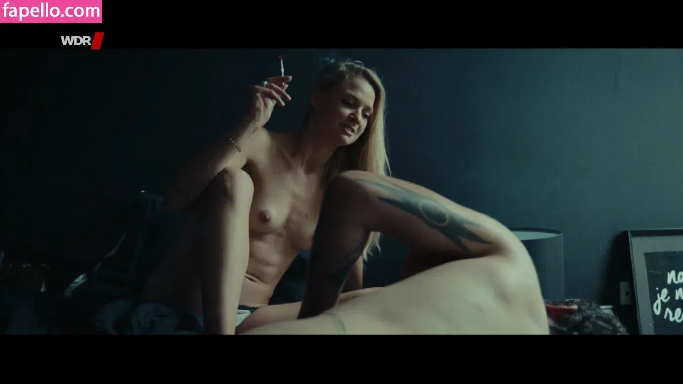 Pia Stutzenstein Onlyfans Photo Gallery 