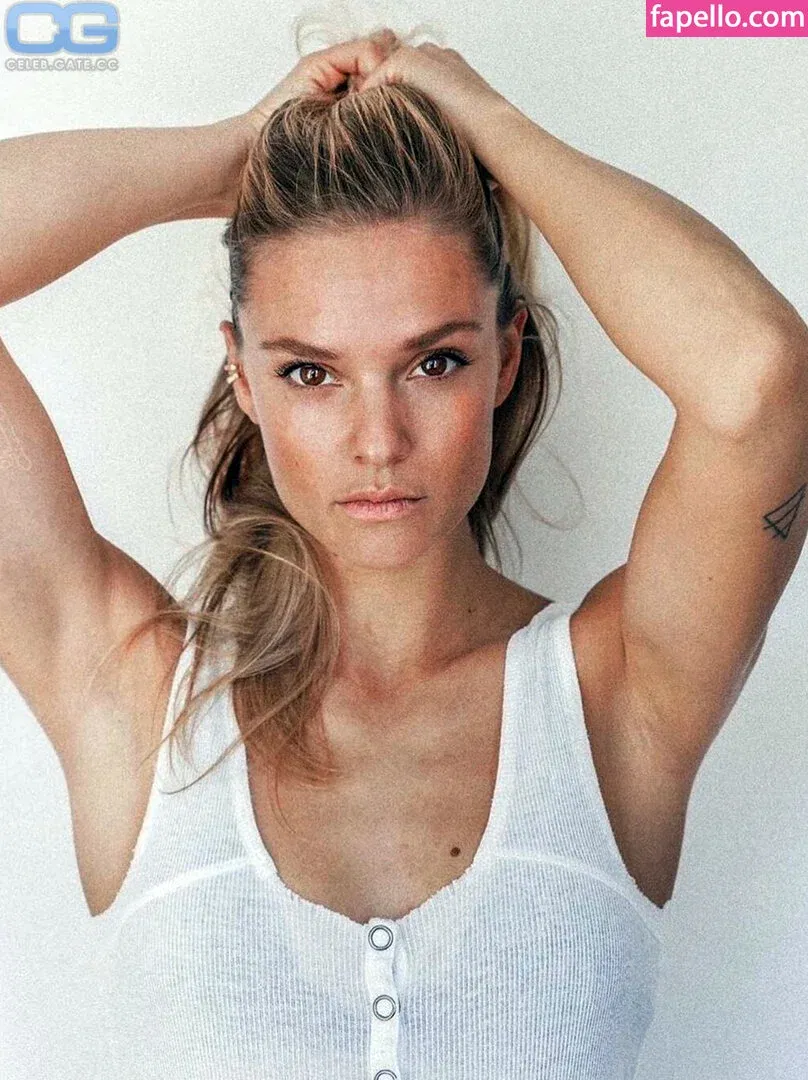 Pia Stutzenstein Onlyfans Photo Gallery 