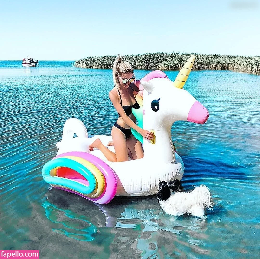 Sophia Calate Onlyfans Photo Gallery 