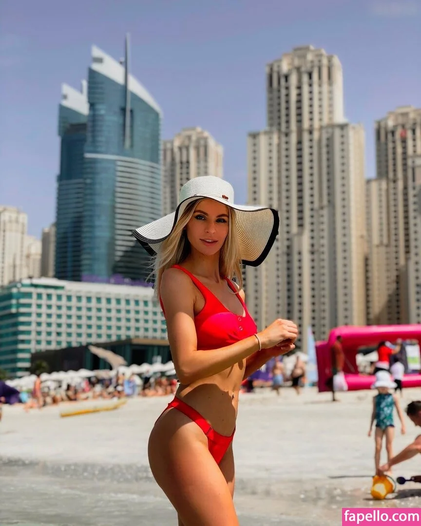 Sophia Calate Onlyfans Photo Gallery 