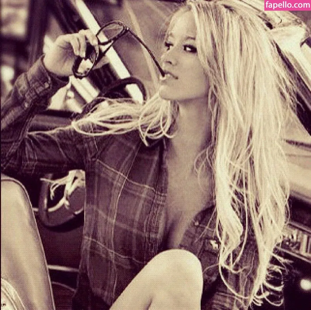 Paige Wyatt Onlyfans Photo Gallery 