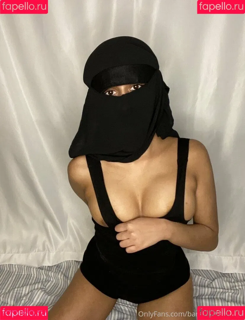 barelylegalhabibi Onlyfans Photo Gallery 