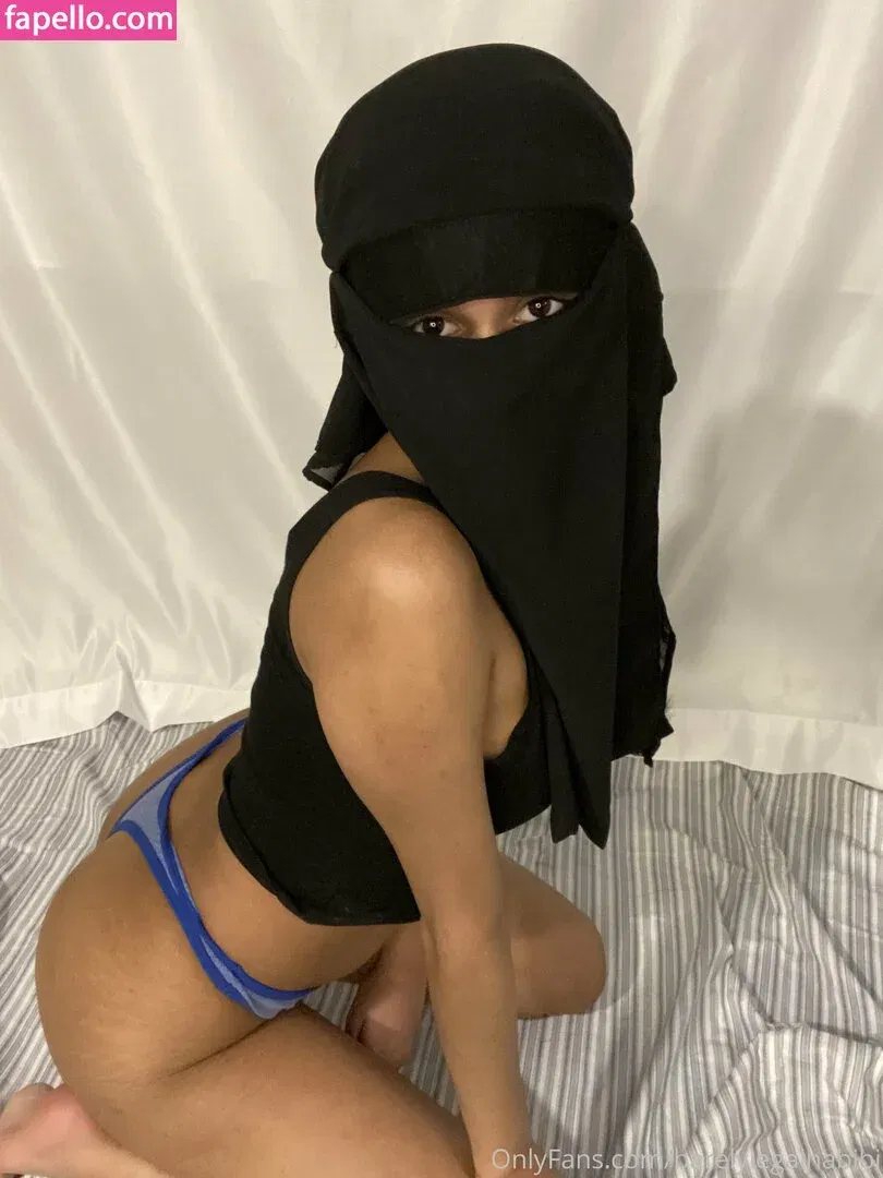 barelylegalhabibi Onlyfans Photo Gallery 
