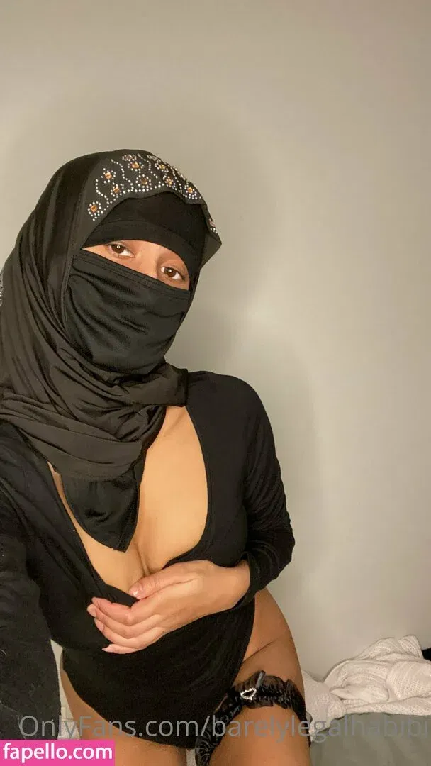 barelylegalhabibi Onlyfans Photo Gallery 
